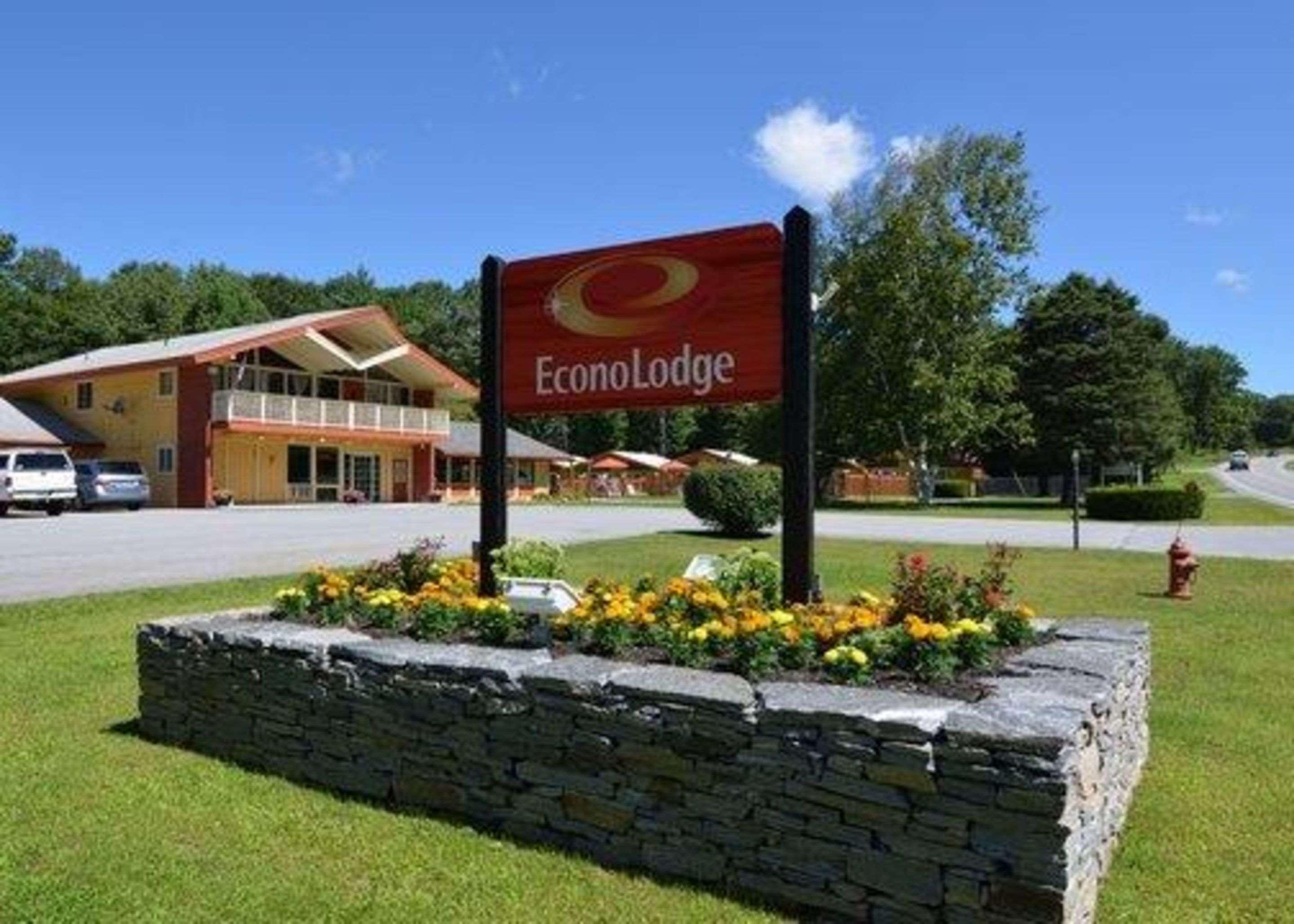 Econo Lodge Manchester Center Exterior foto